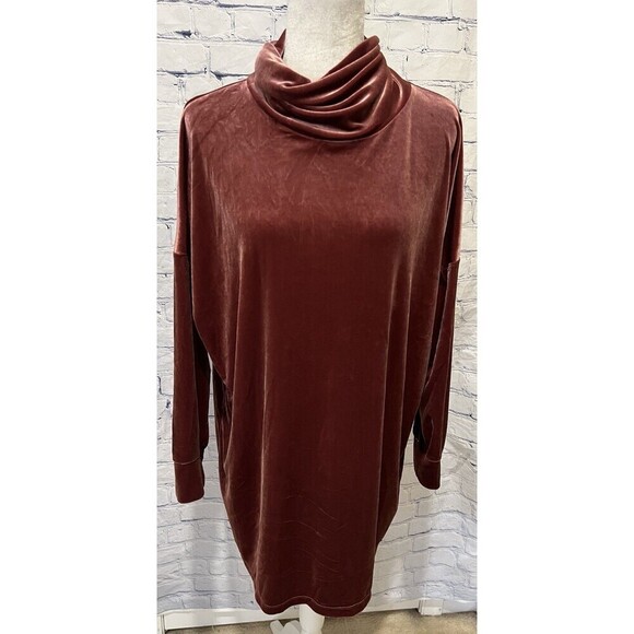 Urban Outfitters Dresses & Skirts - Urban Outfitters, Pink Dress, Velvet , Long Sleeve, Short, Size Medium